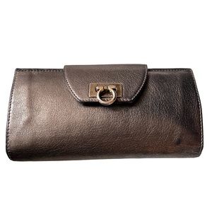 SALVATORE FERRAGAMO Leather Continental Wallet